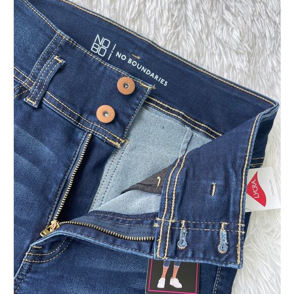 NWT No Boundaries Blue Jeans Super High-Rise Capri  Women Sz 9 NWT - Picture 7 of 11